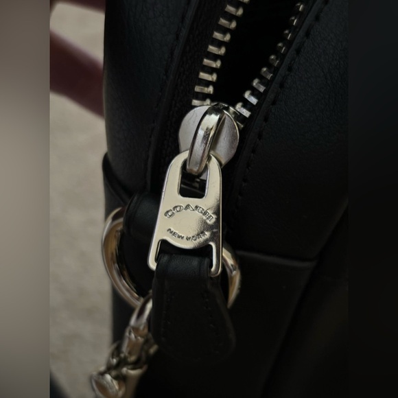 *VINTAGE* Coach Leather Laptop Messenger Bag - Picture 4 of 9